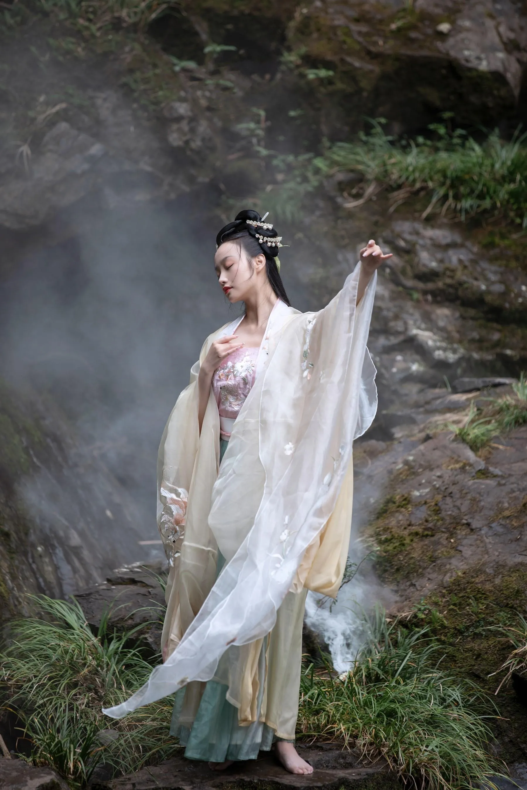 [YITUYU艺图语]2022.09.24 天河 凌子兮 [24P]插图2